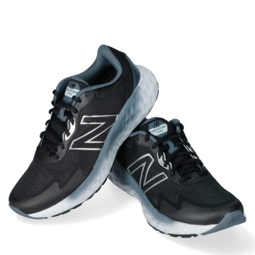 SNEAKERS NEW BALANCE...